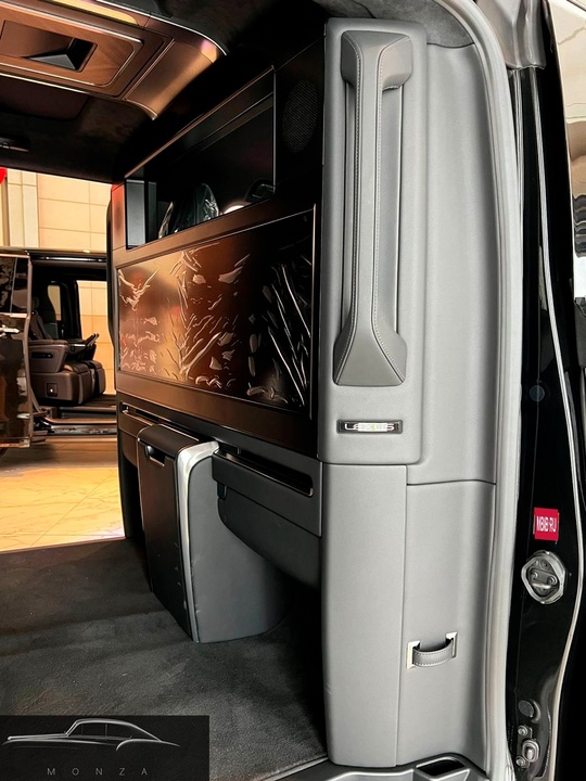 Lexus LM I, 2026 год, 24 000 000 рублей, 3 фотография