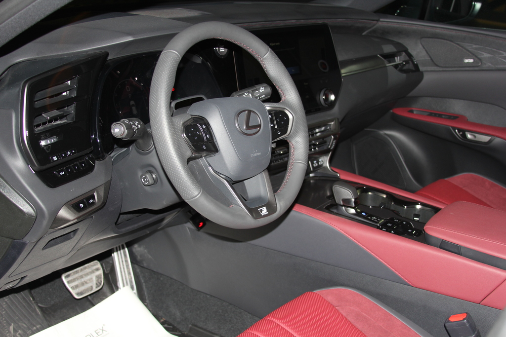 Lexus RX IV рестайлинг, 2026 год, 12 500 000 рублей, 14 фотография