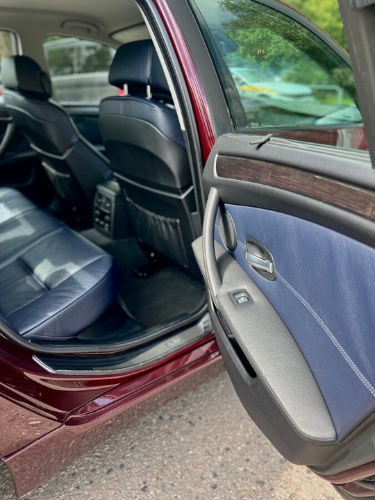 BMW 5 серия F10, F11, F07, 2010 год, 250 000 рублей, 7 фотография