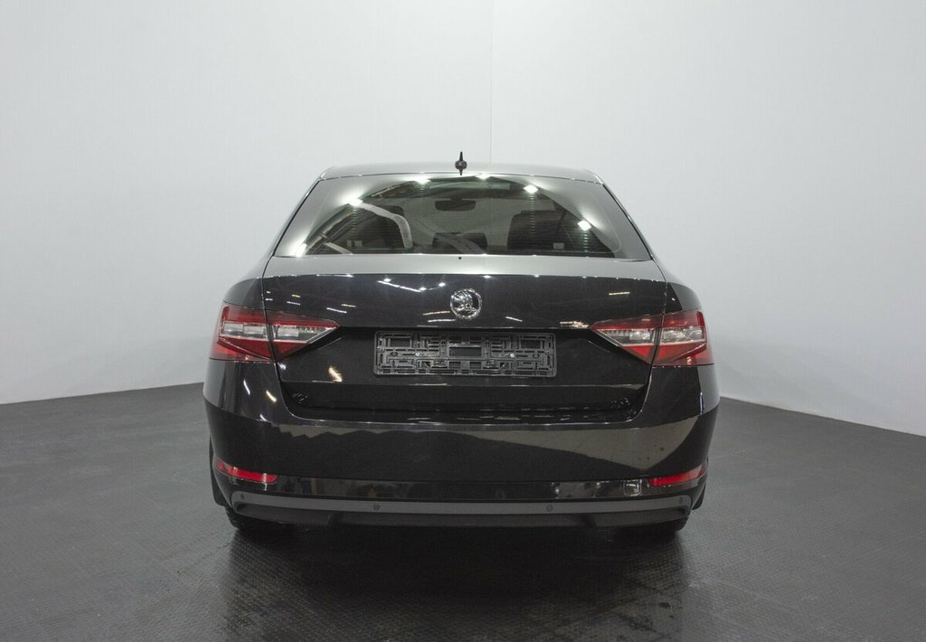 Skoda Superb III, 2018 год, 350 000 рублей, 3 фотография