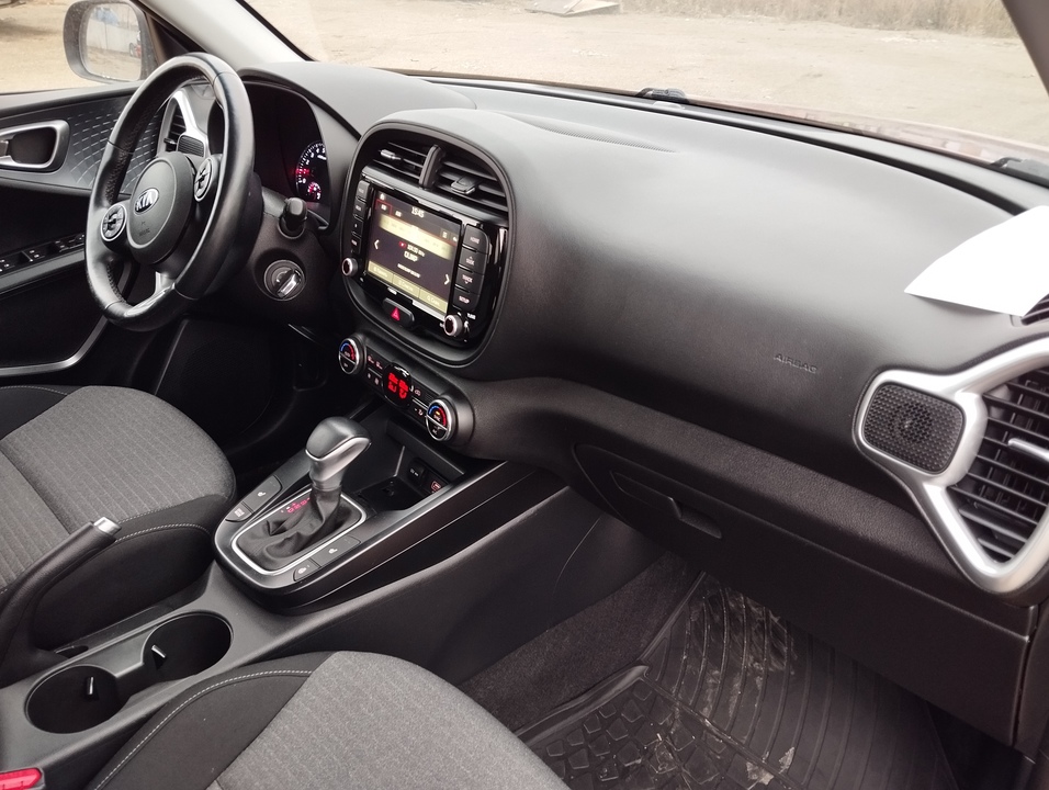 KIA Soul III, 2021 год, 1 998 000 рублей, 10 фотография