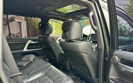 Toyota Land Cruiser 200, 2019 год, 8 400 000 рублей, 11 фотография