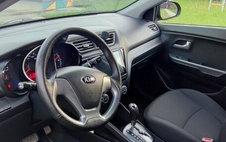 KIA Rio III рестайлинг, 2015 год, 1 000 000 рублей, 6 фотография