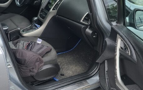 Opel Astra J, 2011 год, 550 000 рублей, 12 фотография