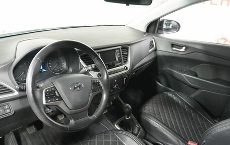 Hyundai Solaris II рестайлинг, 2017 год, 1 298 000 рублей, 9 фотография