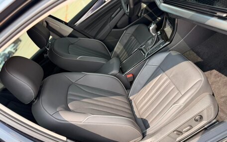 Volkswagen Passat B8 рестайлинг, 2022 год, 2 039 000 рублей, 10 фотография