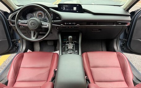 Mazda 3, 2022 год, 1 660 000 рублей, 8 фотография