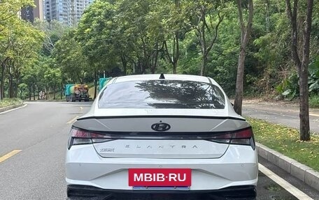 Hyundai Elantra, 2022 год, 1 250 000 рублей, 4 фотография