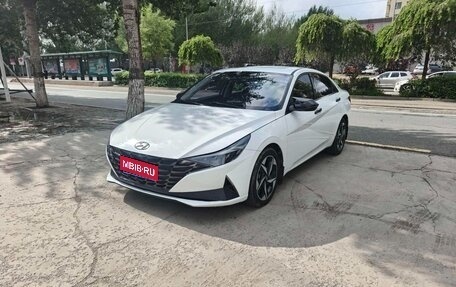 Hyundai Elantra, 2022 год, 1 180 000 рублей, 1 фотография