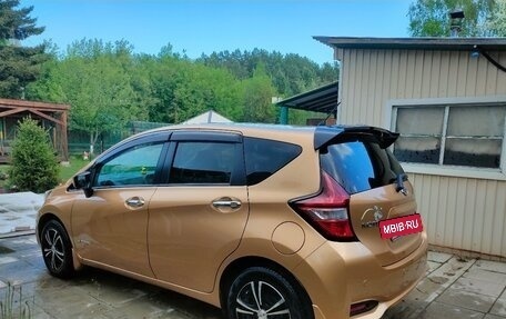 Nissan Note II рестайлинг, 2017 год, 900 000 рублей, 2 фотография