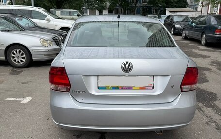 Volkswagen Polo VI (EU Market), 2011 год, 500 000 рублей, 2 фотография