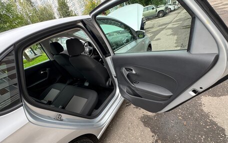 Volkswagen Polo VI (EU Market), 2011 год, 500 000 рублей, 12 фотография