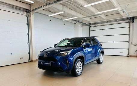 Toyota Yaris Cross, 2020 год, 2 249 900 рублей, 2 фотография
