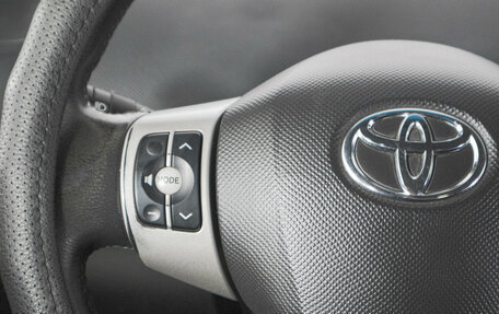 Toyota Yaris III рестайлинг, 2007 год, 669 000 рублей, 17 фотография