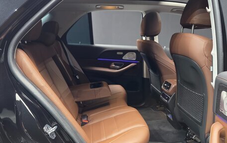 Mercedes-Benz GLE, 2024 год, 10 280 000 рублей, 23 фотография