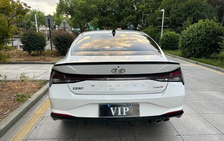 Hyundai Elantra, 2022 год, 1 390 000 рублей, 5 фотография