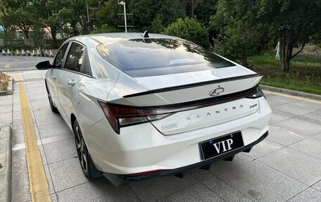 Hyundai Elantra, 2022 год, 1 390 000 рублей, 6 фотография