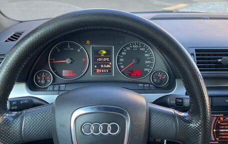 Audi A4, 2005 год, 895 000 рублей, 24 фотография