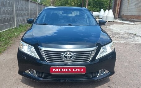 Toyota Camry, 2012 год, 1 650 000 рублей, 2 фотография
