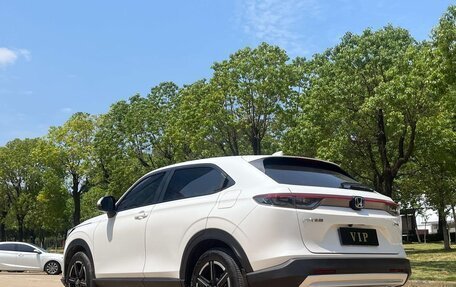 Honda Vezel, 2023 год, 1 860 000 рублей, 7 фотография
