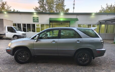 Lexus RX IV рестайлинг, 2001 год, 699 999 рублей, 6 фотография