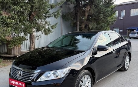 Toyota Camry, 2014 год, 1 780 000 рублей, 1 фотография