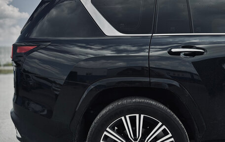Lexus LX, 2024 год, 17 700 000 рублей, 6 фотография