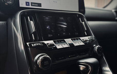Lexus LX, 2024 год, 17 700 000 рублей, 14 фотография