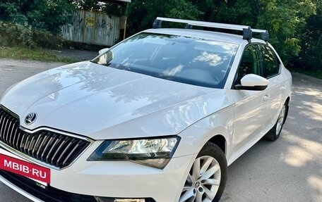 Skoda Superb III рестайлинг, 2017 год, 1 250 000 рублей, 2 фотография