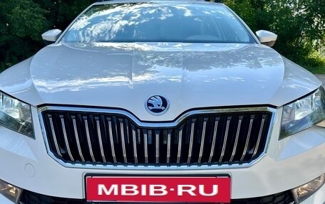 Skoda Superb III рестайлинг, 2017 год, 1 250 000 рублей, 9 фотография