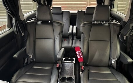 Toyota Vellfire II, 2018 год, 4 900 000 рублей, 21 фотография