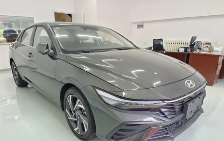 Hyundai Elantra, 2026 год, 2 100 000 рублей, 3 фотография