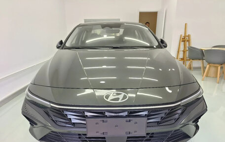 Hyundai Elantra, 2026 год, 2 100 000 рублей, 2 фотография