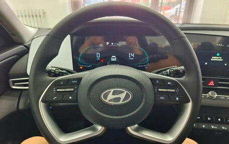 Hyundai Elantra, 2026 год, 2 100 000 рублей, 8 фотография