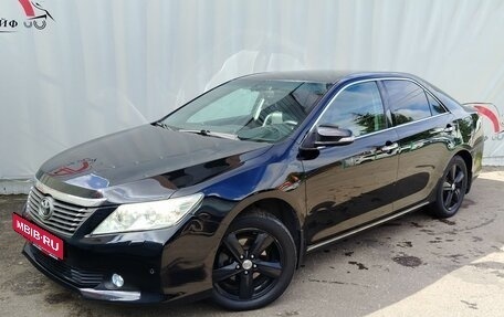 Toyota Camry, 2011 год, 1 499 000 рублей, 2 фотография