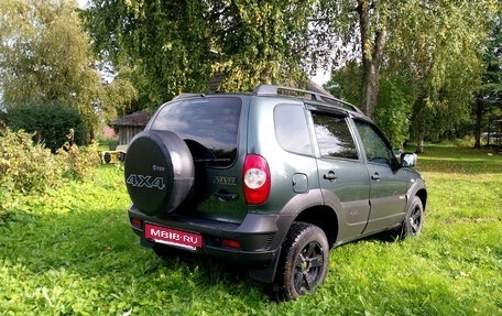 Chevrolet Niva I рестайлинг, 2017 год, 565 000 рублей, 4 фотография