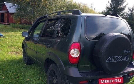 Chevrolet Niva I рестайлинг, 2017 год, 565 000 рублей, 6 фотография