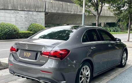 Mercedes-Benz A-Класс, 2022 год, 1 800 000 рублей, 4 фотография