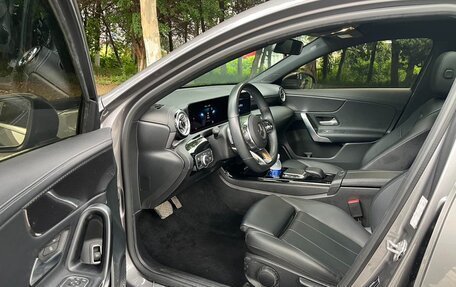Mercedes-Benz A-Класс, 2022 год, 1 800 000 рублей, 7 фотография