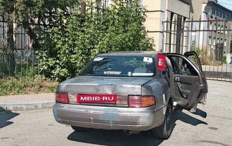 Toyota Camry, 1994 год, 200 000 рублей, 2 фотография