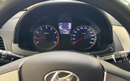 Hyundai Solaris II рестайлинг, 2016 год, 1 350 000 рублей, 8 фотография
