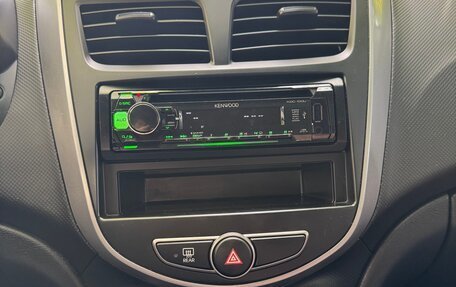 Hyundai Solaris II рестайлинг, 2016 год, 1 350 000 рублей, 12 фотография