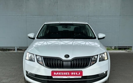 Skoda Octavia, 2019 год, 1 820 000 рублей, 2 фотография