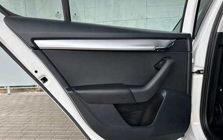 Skoda Octavia, 2019 год, 1 820 000 рублей, 15 фотография