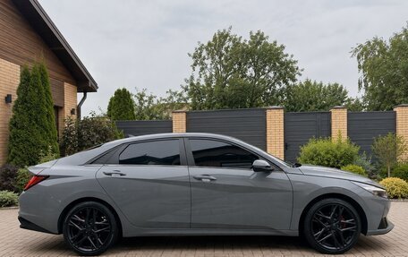 Hyundai Elantra, 2022 год, 1 640 000 рублей, 5 фотография
