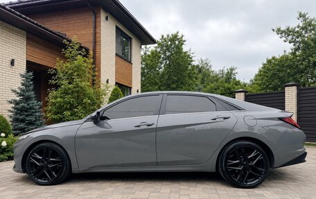 Hyundai Elantra, 2022 год, 1 640 000 рублей, 6 фотография