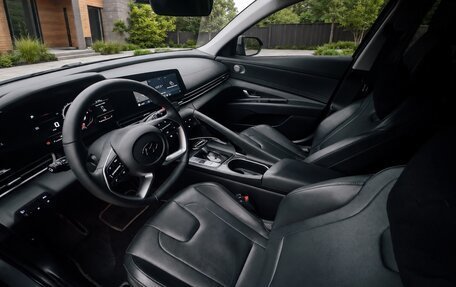Hyundai Elantra, 2022 год, 1 640 000 рублей, 13 фотография