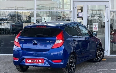 Hyundai Solaris II рестайлинг, 2011 год, 729 000 рублей, 2 фотография