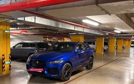 Jaguar F-Pace, 2016 год, 3 590 000 рублей, 17 фотография