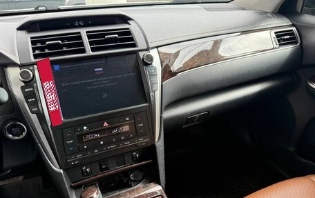 Toyota Camry, 2017 год, 2 098 000 рублей, 7 фотография